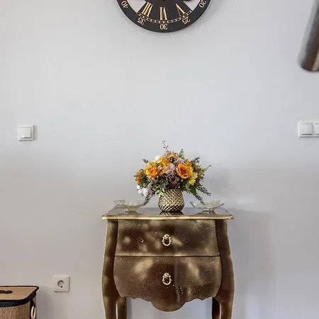 Sun Castle House Babic Villa *